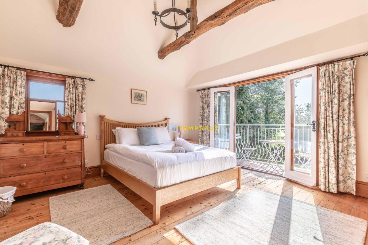 Chestnut Cottage - Stunning Countryside Views! Parking, 4 Bed, 3 Bathrooms White Waltham Kültér fotó