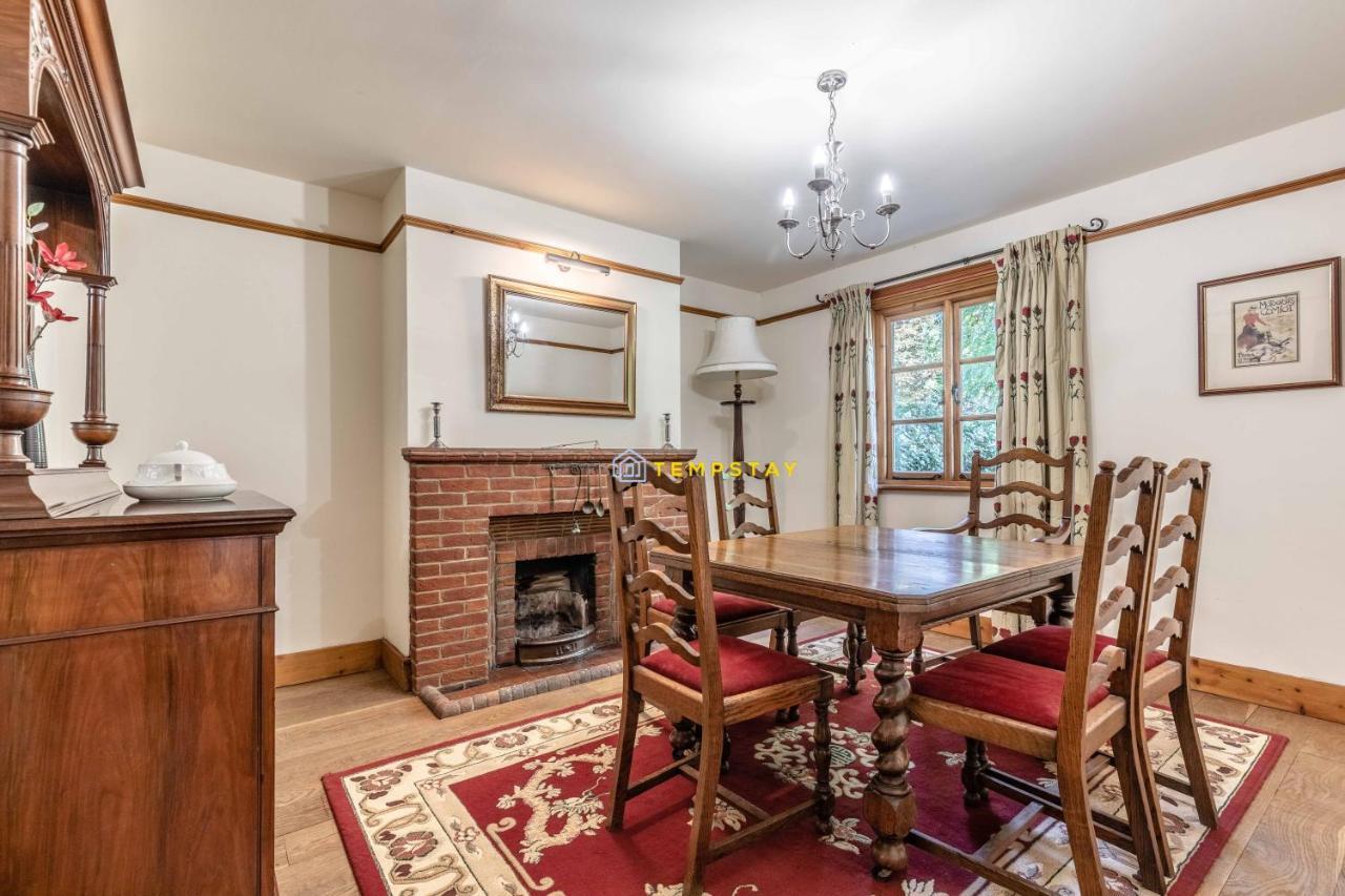Chestnut Cottage - Stunning Countryside Views! Parking, 4 Bed, 3 Bathrooms White Waltham Kültér fotó